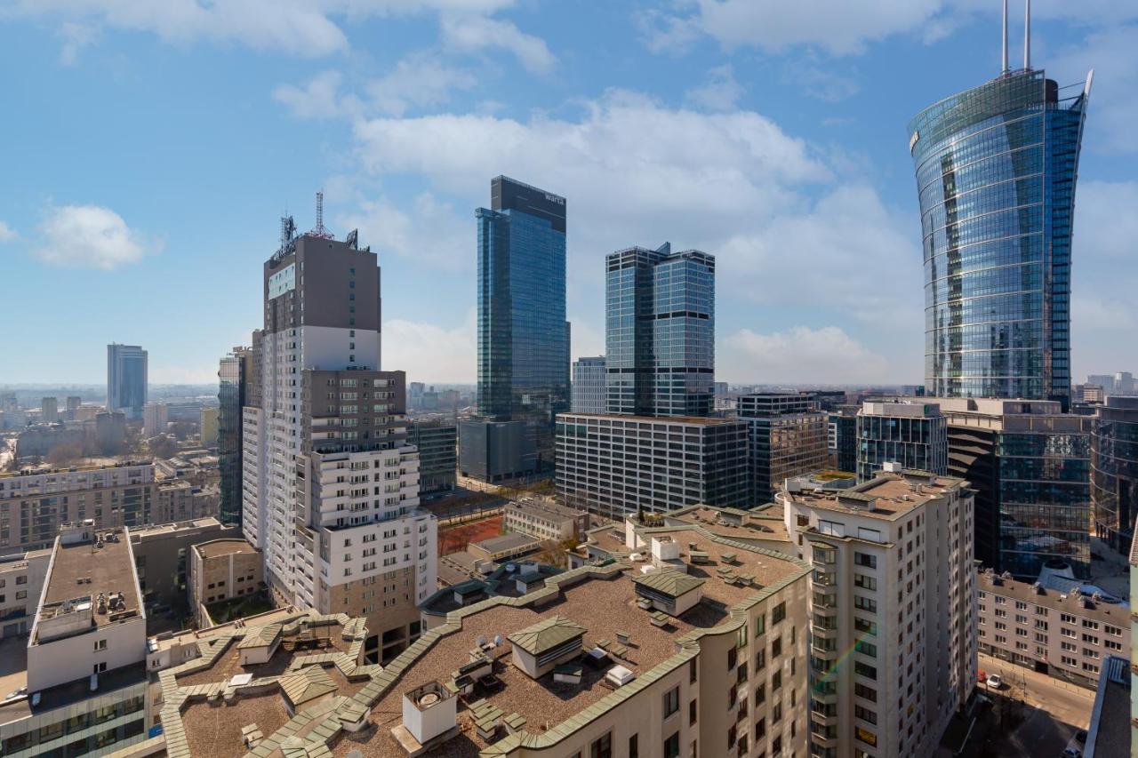 Platinum Towers Apartment With Parking By Renters Prestige Warsaw Exterior photo